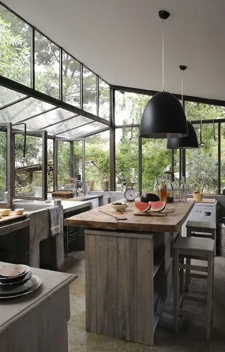11336 red rustic kitchen overall