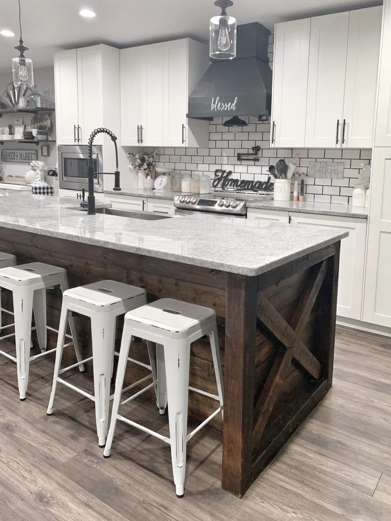 11386 4x4 kitchen layout