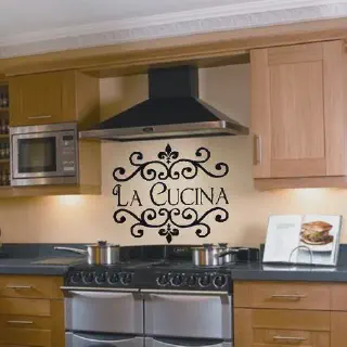 /img/11396-warm-italian-kitchen.webp