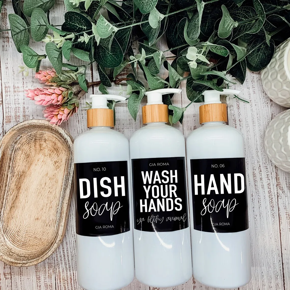 11397 modern soap bottle
