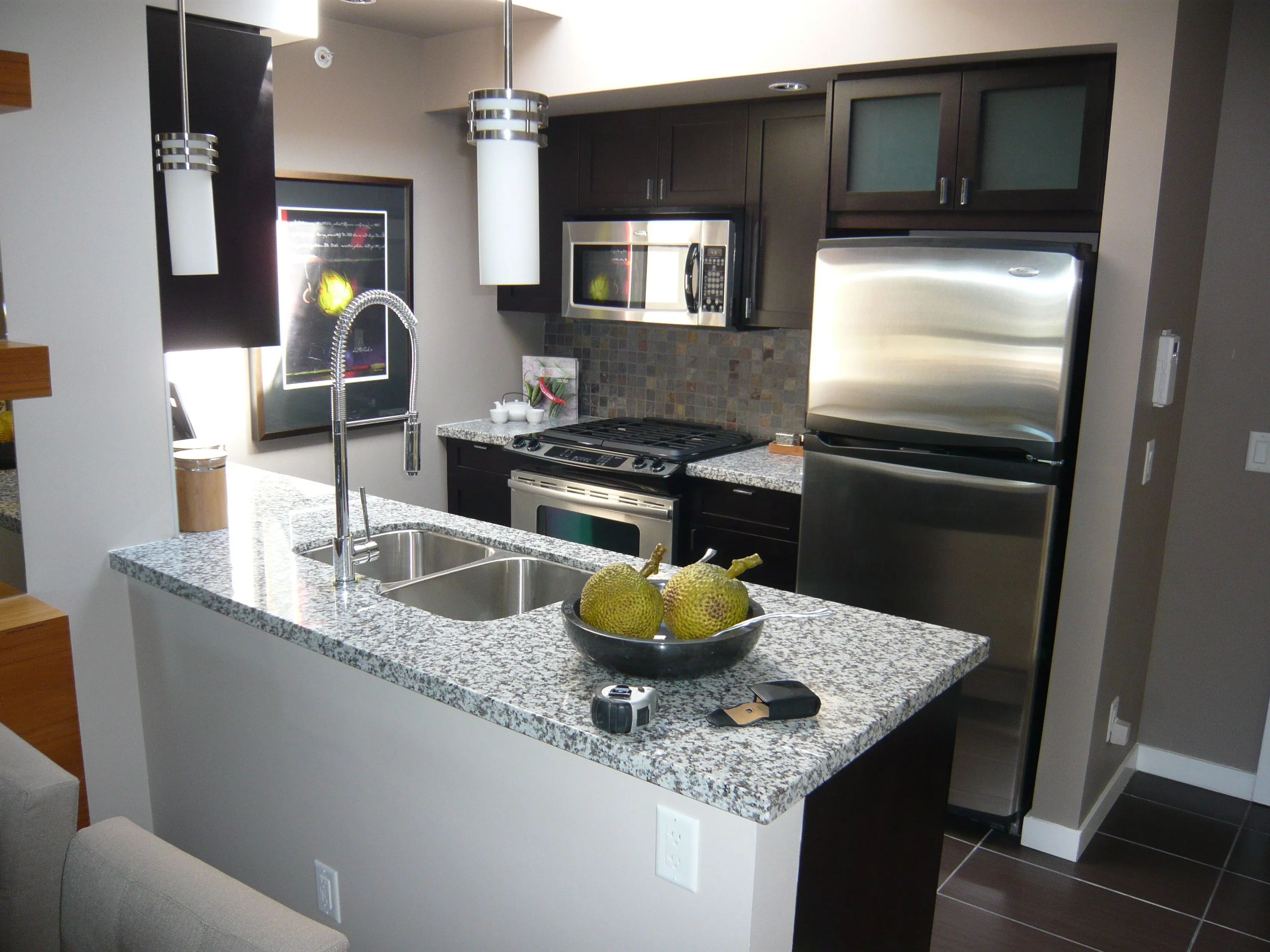 11491 condo kitchen decor 3