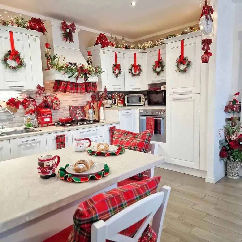 11513 christmas kitchen decor online 6