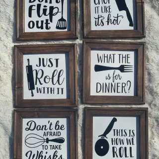 /img/11521-funny-kitchen-decor-overview.webp