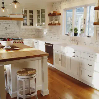 /img/11555-farmhouse-kitchen-textiles.webp