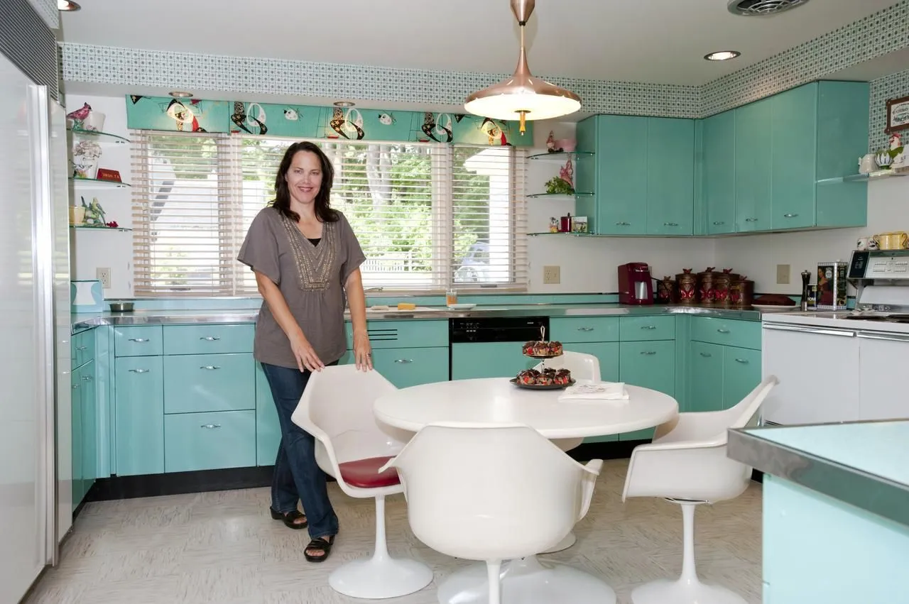 11588 western kitchen accents