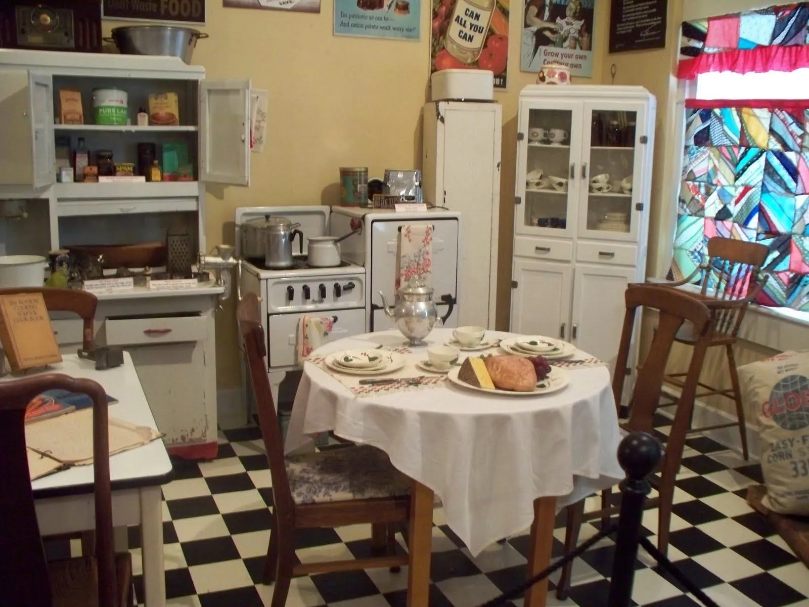 11594 rustic kitchen accents