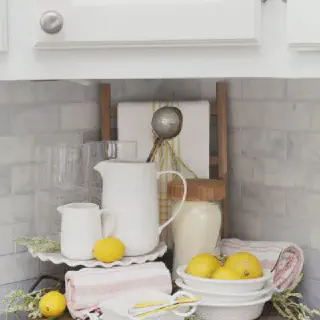 /img/11605-summer-kitchen-storage.webp