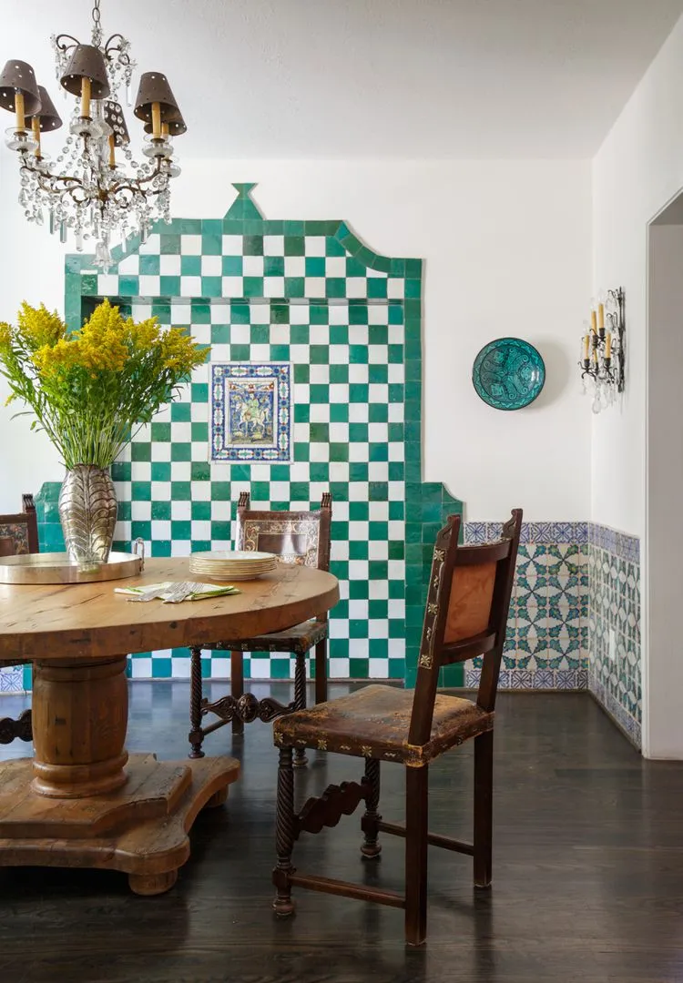 11610 mediterranean kitchen greenery