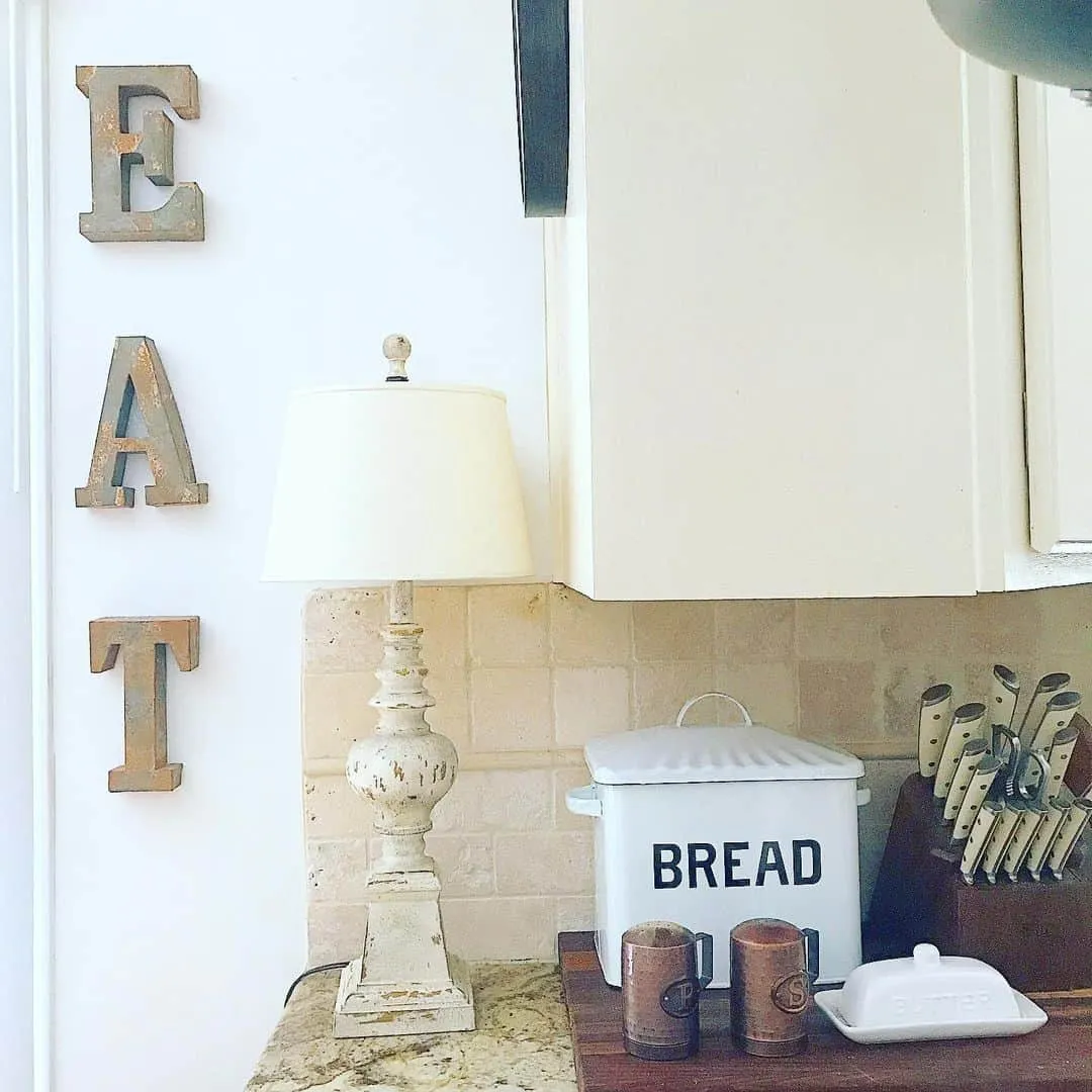 11621 kitchen color schemes