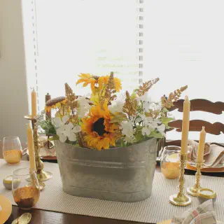 /img/11650-summer-kitchen-lighting.webp